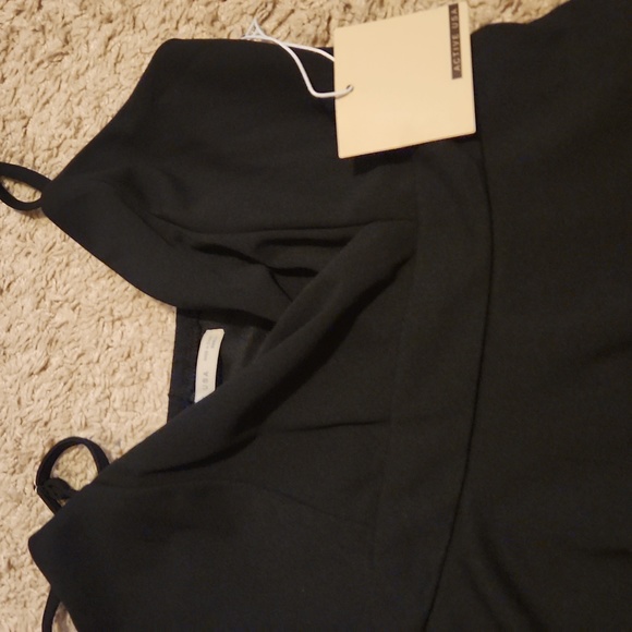 Romper - Picture 4 of 14